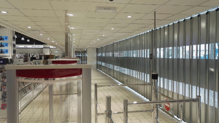 Uzávěr pro obchod s elektrospotřebiči a elektronickými součástkami