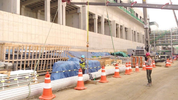 Elektricky ovládané uzávěry pro chladicí věže výroby elektrické energie