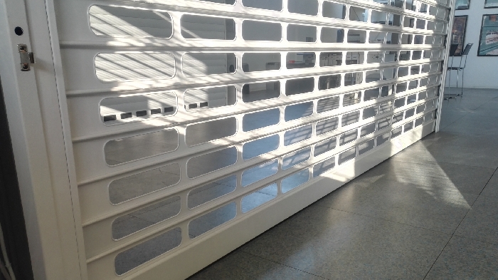 P100 Evolution, chiusura per negozio