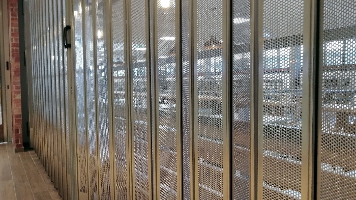 Posuvná uzávěr FoldingPACK&reg; - Samoobslužná oblast Milano